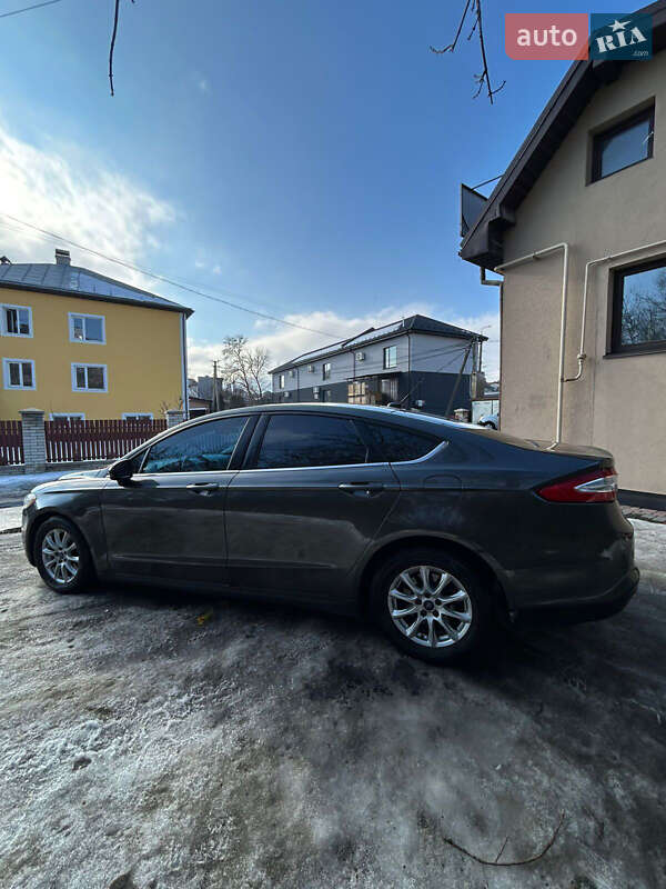 Седан Ford Fusion 2015 в Ивано-Франковске фото 5 Седан Ford Fusion 2015 в Ивано-Франковске