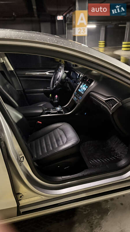 Седан Ford Fusion 2018 в Киеве