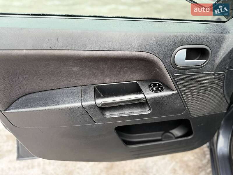 Хетчбек Ford Fusion 2007 в Києві