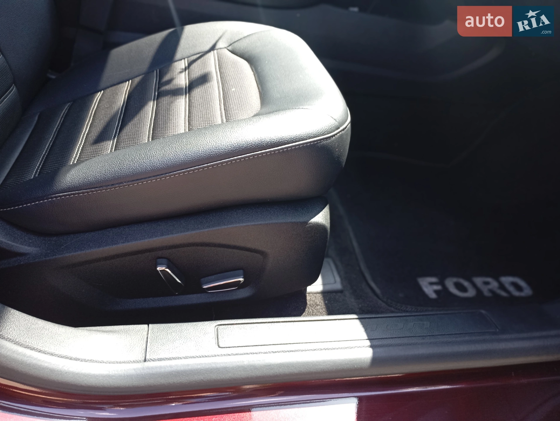 2018 Ford Fusion - мініатюра 25