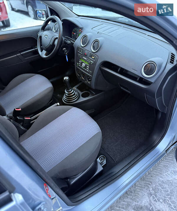 Хэтчбек Ford Fusion 2006 в Киеве фото 19 Хэтчбек Ford Fusion 2006 в Киеве