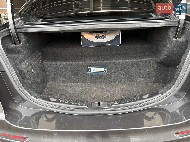 Седан Ford Fusion 2019 в Кропивницком