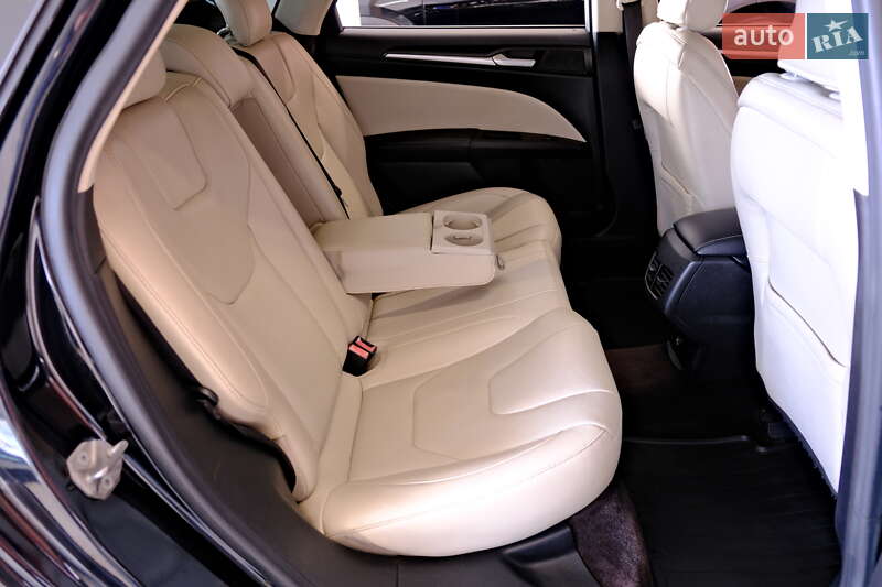 Седан Ford Fusion 2017 в Одессе