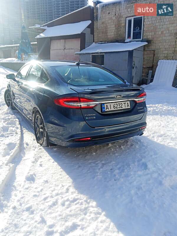 Седан Ford Fusion 2018 в Києві