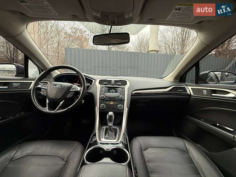 Седан Ford Fusion 2014 в Днепре