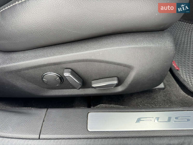 Седан Ford Fusion 2015 в Киеве