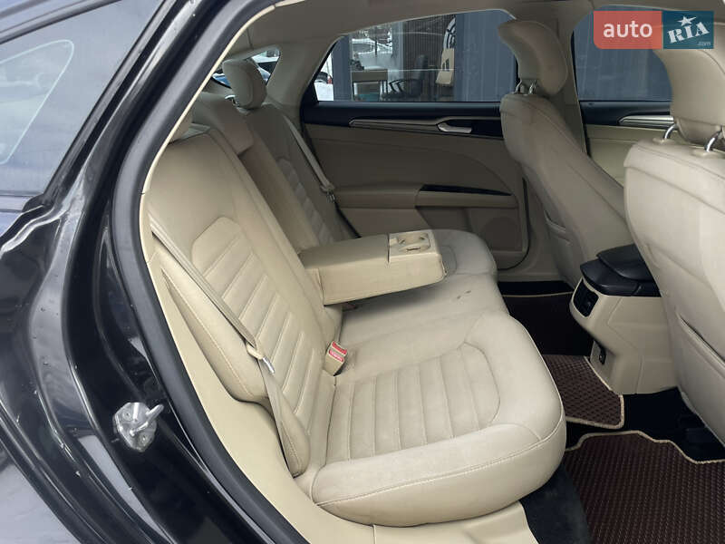 Седан Ford Fusion 2013 в Киеве фото 10 Седан Ford Fusion 2013 в Киеве