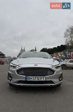 Седан Ford Fusion 2018 в Одессе