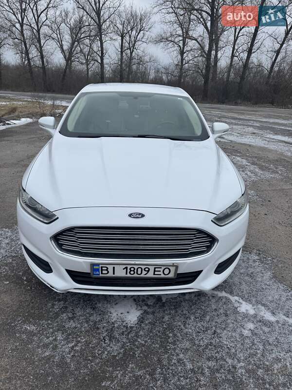 Седан Ford Fusion 2016 в Кременчуге