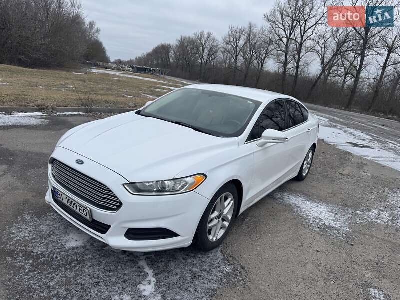 Седан Ford Fusion 2016 в Кременчуге