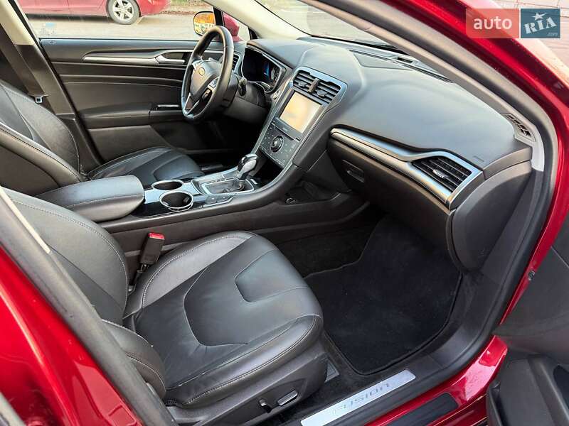 Седан Ford Fusion 2013 в Киеве