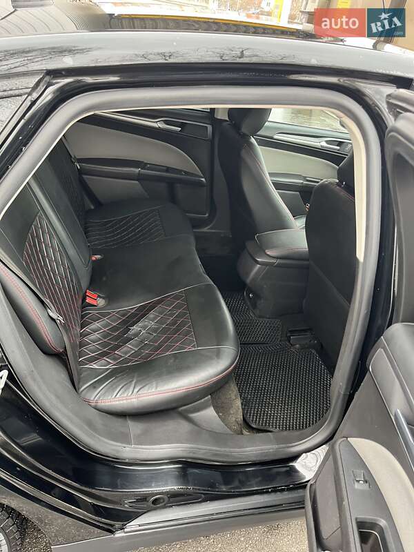 Седан Ford Fusion 2016 в Киеве фото 3 Седан Ford Fusion 2016 в Киеве