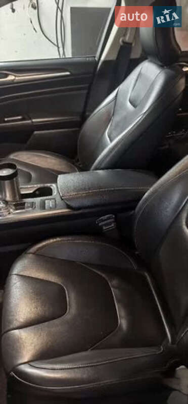 Седан Ford Fusion 2018 в Одессе