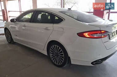 Седан Ford Fusion 2018 в Одессе