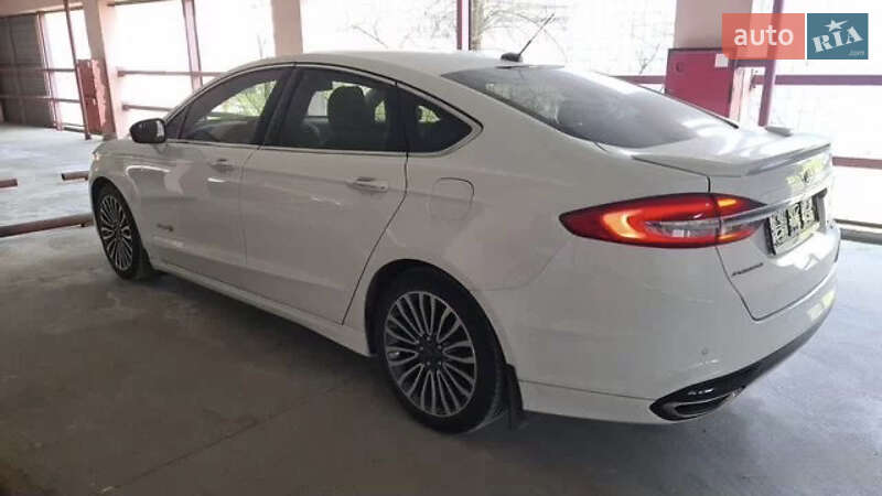 Седан Ford Fusion 2018 в Одессе