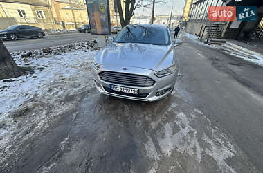 Седан Ford Fusion 2016 в Тернополі