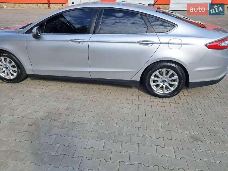 Седан Ford Fusion 2014 в Тернополе