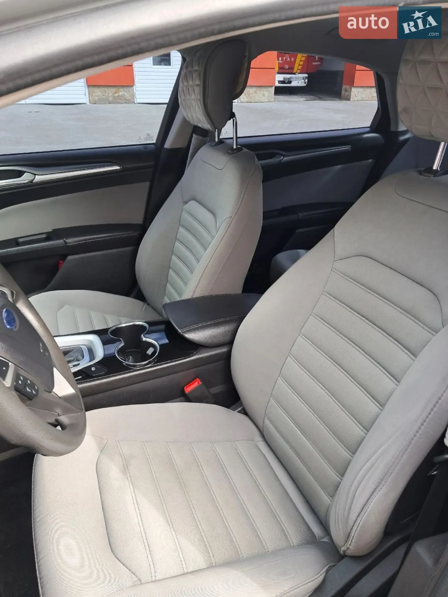 2014 Ford Fusion - мініатюра 15