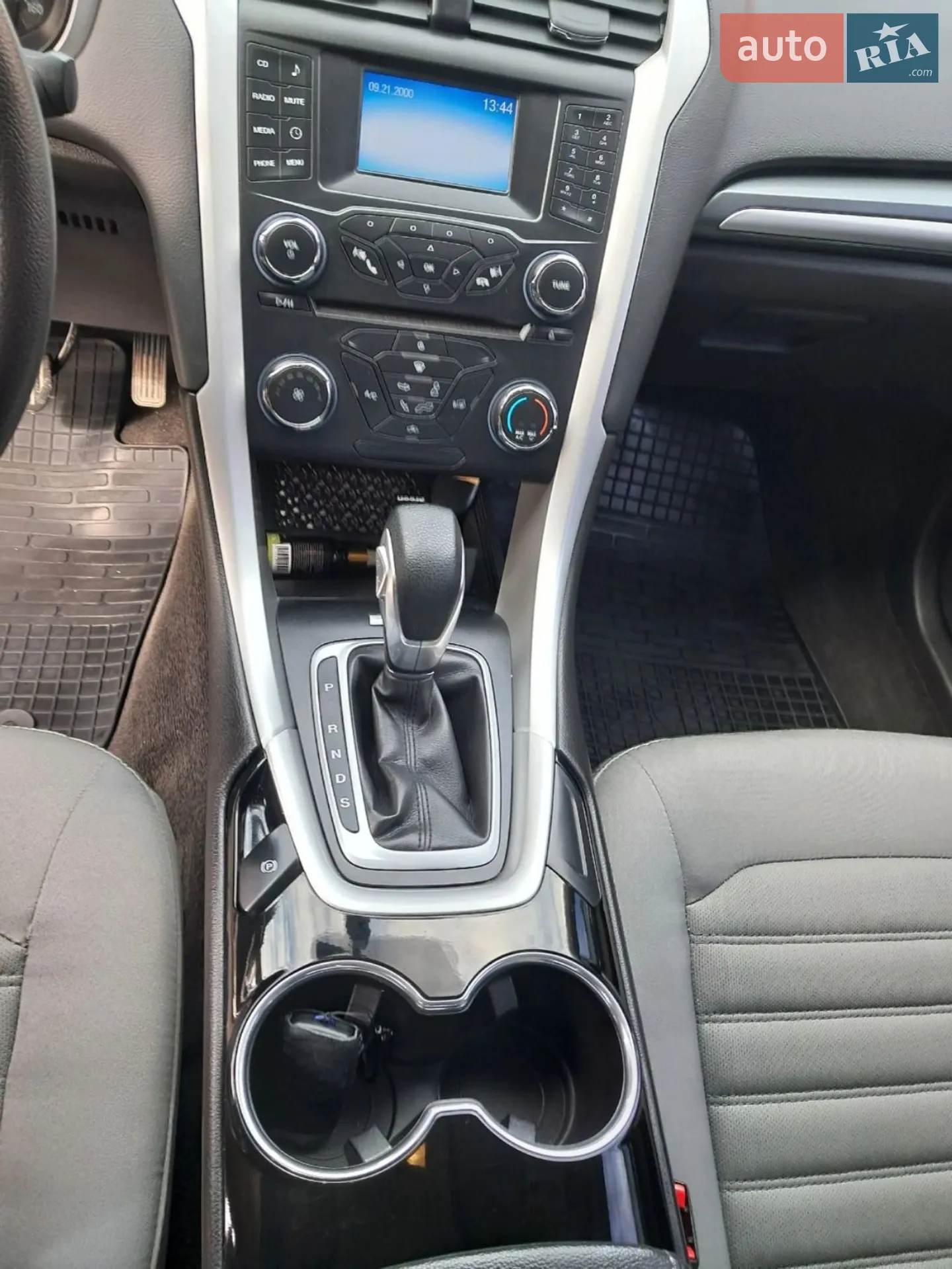 2014 Ford Fusion - мініатюра 19
