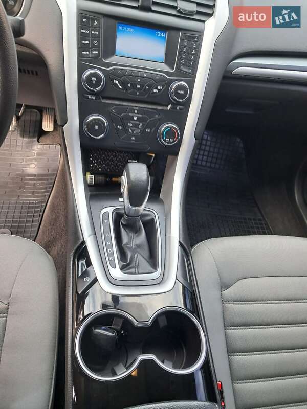 Седан Ford Fusion 2014 в Тернополе