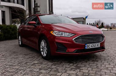 Седан Ford Fusion 2020 в Стрые