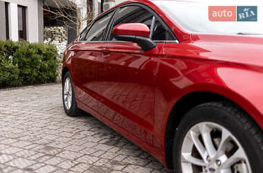 Седан Ford Fusion 2020 в Стрые