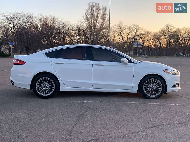 Седан Ford Fusion 2015 в Николаеве