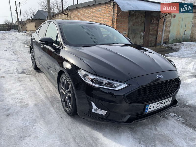 Седан Ford Fusion 2019 в Киеве