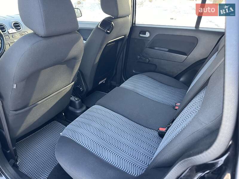 Хэтчбек Ford Fusion 2009 в Нежине