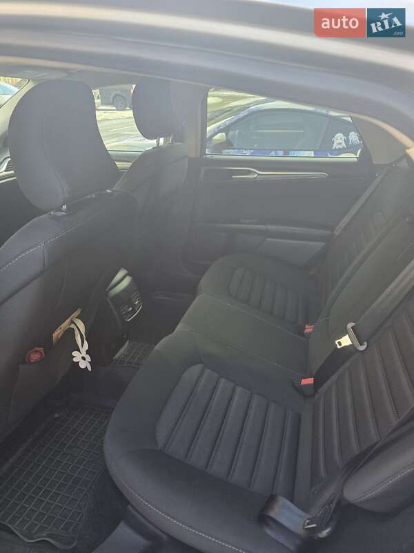 Седан Ford Fusion 2017 в Києві