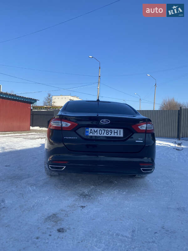 Седан Ford Fusion 2014 в Овруче