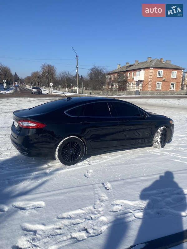 Седан Ford Fusion 2014 в Овруче