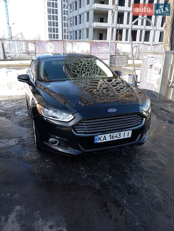 Седан Ford Fusion 2014 в Киеве фото 3 Седан Ford Fusion 2014 в Киеве