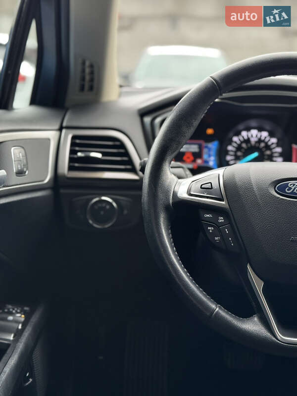 Седан Ford Fusion 2020 в Киеве
