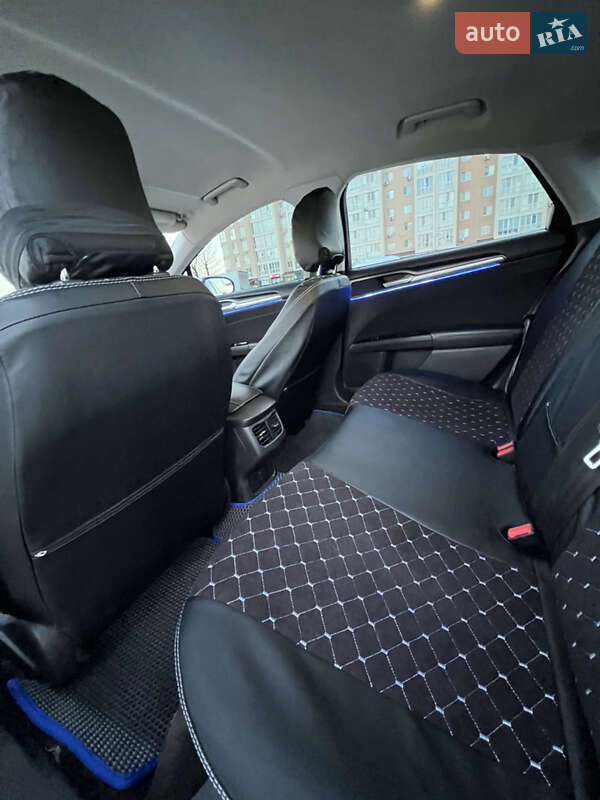 Седан Ford Fusion 2014 в Киеве фото 28 Седан Ford Fusion 2014 в Киеве