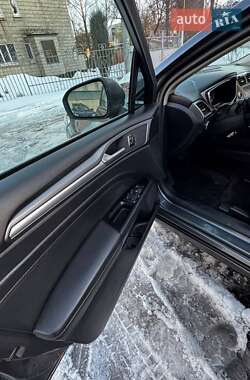 Седан Ford Fusion 2017 в Сумах