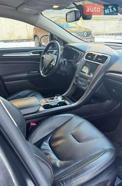 Седан Ford Fusion 2017 в Сумах