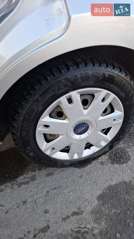 Хетчбек Ford Fusion 2007 в Славуті