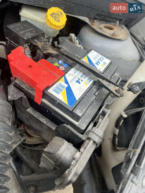 Хэтчбек Ford Fusion 2006 в Шостке