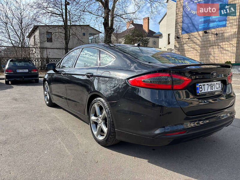 Седан Ford Fusion 2013 в Николаеве
