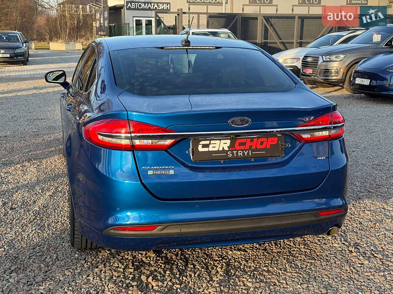 Седан Ford Fusion 2016 в Стрые