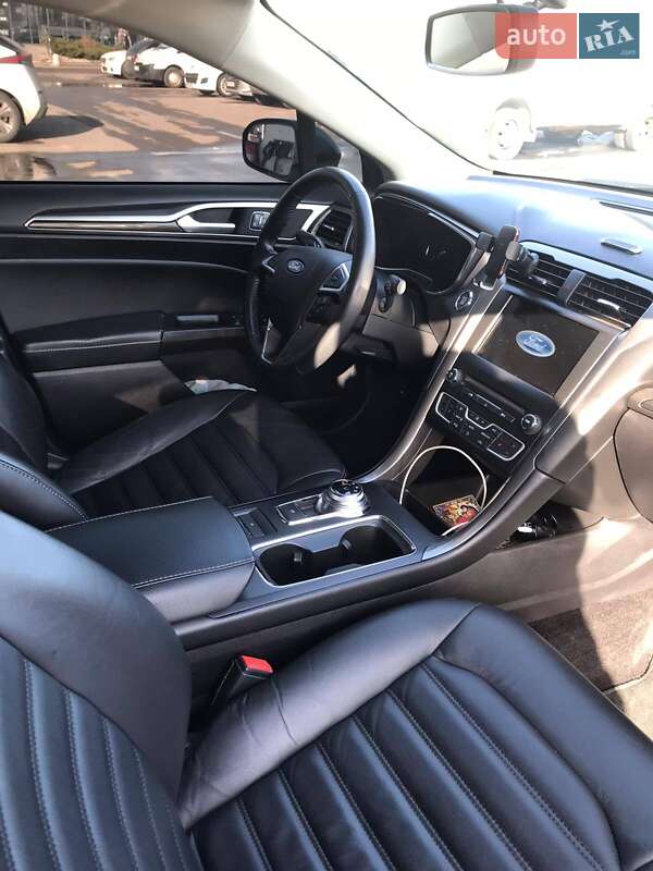 Седан Ford Fusion 2017 в Киеве