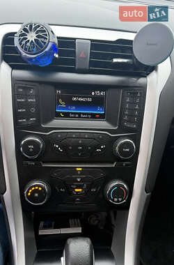 Седан Ford Fusion 2014 в Тернополі