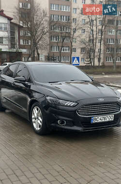 Седан Ford Fusion 2013 в Івано-Франківську