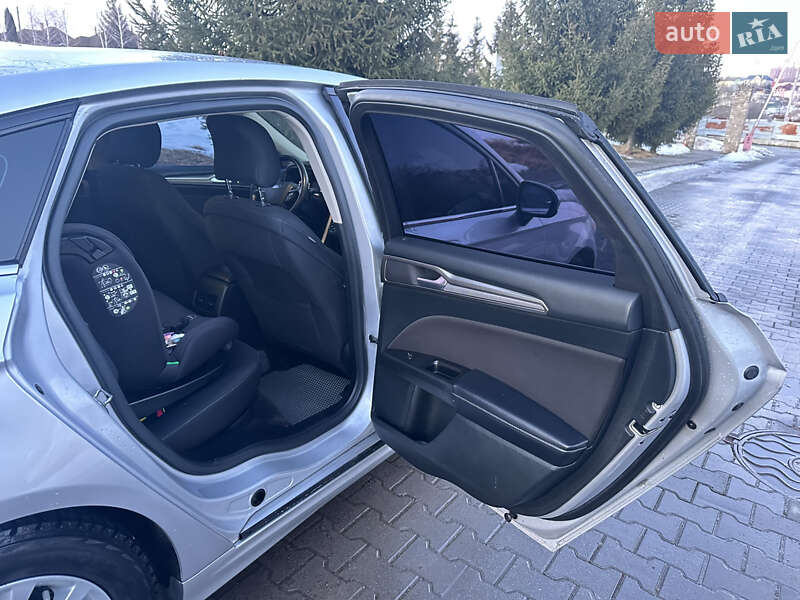 Седан Ford Fusion 2016 в Хмельницькому