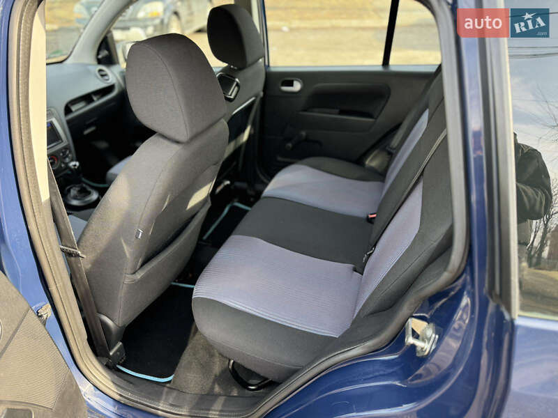 Хэтчбек Ford Fusion 2009 в Днепре фото 10 Хэтчбек Ford Fusion 2009 в Днепре