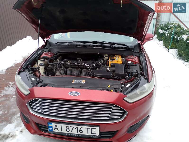 Седан Ford Fusion 2015 в Києві