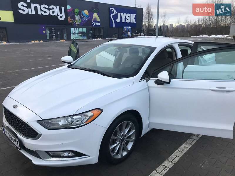 Седан Ford Fusion 2016 в Києві