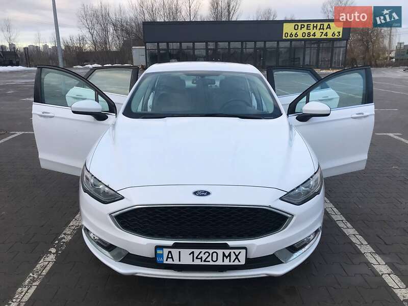 Седан Ford Fusion 2016 в Києві