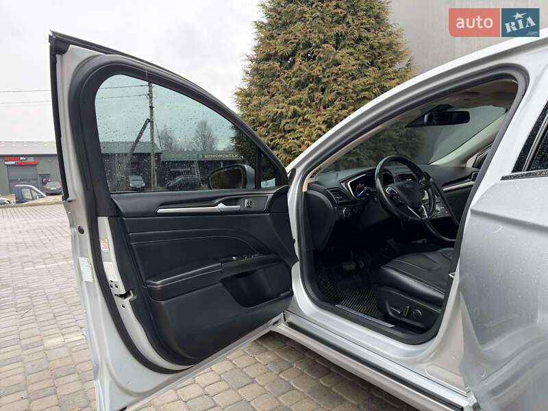 Седан Ford Fusion 2019 в Ивано-Франковске фото 42 Седан Ford Fusion 2019 в Ивано-Франковске